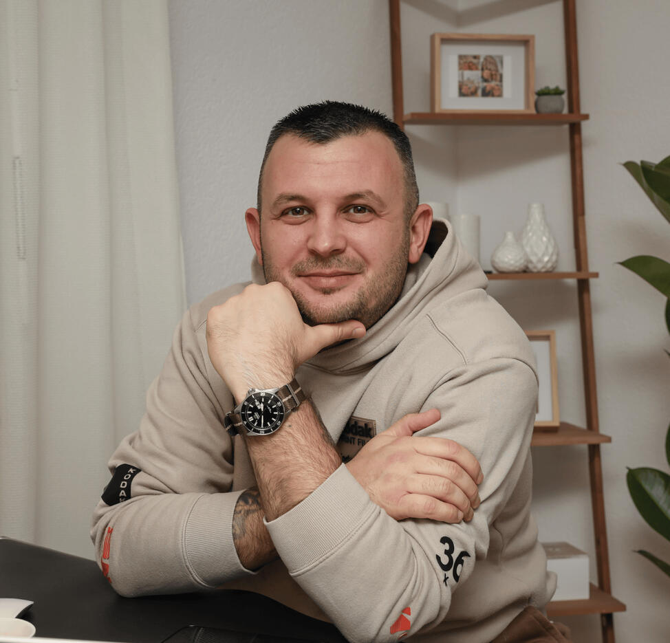 Mihai Zapiroi